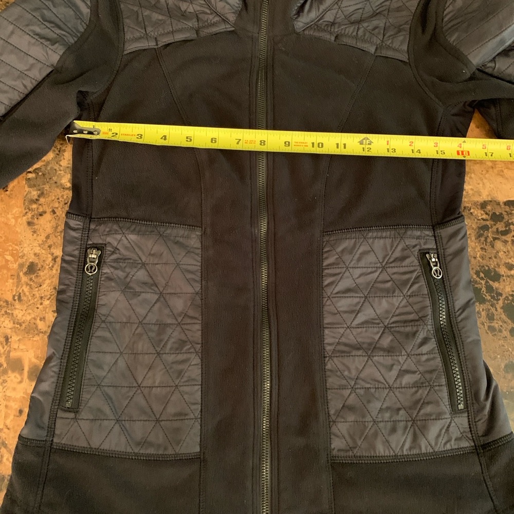 Lululemon Black Quilted Zip-Up Jacket